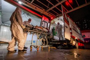 Read more about the article Após marca de 300 mil mortes no País, médicos cearenses publicam nota cobrando ações urgentes contra Covid-19