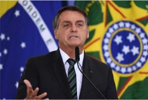 Read more about the article Justiça condena Jair Bolsonaro a indenizar repórter