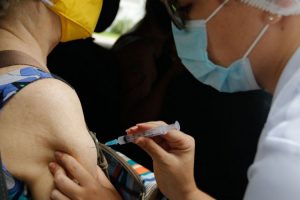 Read more about the article Ceará chega a 1 milhão de pessoas vacinadas com 1º dose contra Covid-19