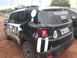 Read more about the article Homens trocam tiros com policiais e abandonam veículo com drogas e munições em Reriutaba