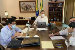 Read more about the article Camilo faz reunião hoje para decidir se reabertura será ampliada no Ceará