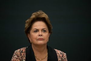 Read more about the article Após mal-estar, ex-presidente Dilma passa por exames em hospital de Porto Alegre