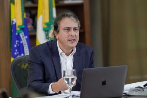 Read more about the article Camilo anuncia ponto facultativo nos próximos dias 24 e 31 de dezembro