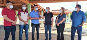 Read more about the article Prefeito Amaro Pereira visita o Balneário Municipal de Ipaporanga com o Secretário Dr. Quintino da  Superintendência de Obras Públicas do Estado