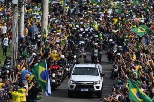 Read more about the article Bolsonaro cogita moto carreata no Ceará