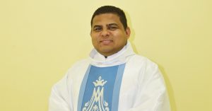 Read more about the article Padre Josivan Cruz assume como novo vigário da Paróquia de Santa Quitéria