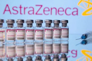 Read more about the article Doses vencidas da vacina da AstraZeneca foram aplicadas em 60 municípios do Ceará