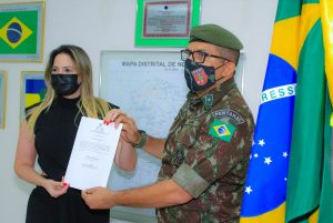 Read more about the article Giordanna Mano assume Presidência da Junta de Serviço Militar de Nova Russas