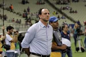 Read more about the article Flamengo anuncia saída de Rogério Ceni