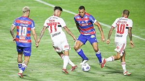 Read more about the article Nos acréscimos, Fortaleza arranca empate com São Paulo pela Copa do Brasil