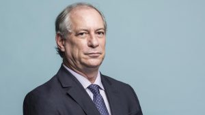 Read more about the article Bancada feminina no Senado quer voto de repúdio por declarações de Ciro Gomes contra Janaína Farias