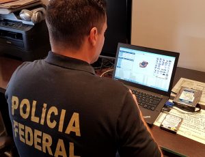 Read more about the article Polícia Federal combate distribuição de material de pornografia infantil no país