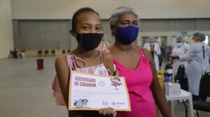 Read more about the article Cecília, de 11 anos, é a primeira criança cearense a ser vacinada contra a Covid-19