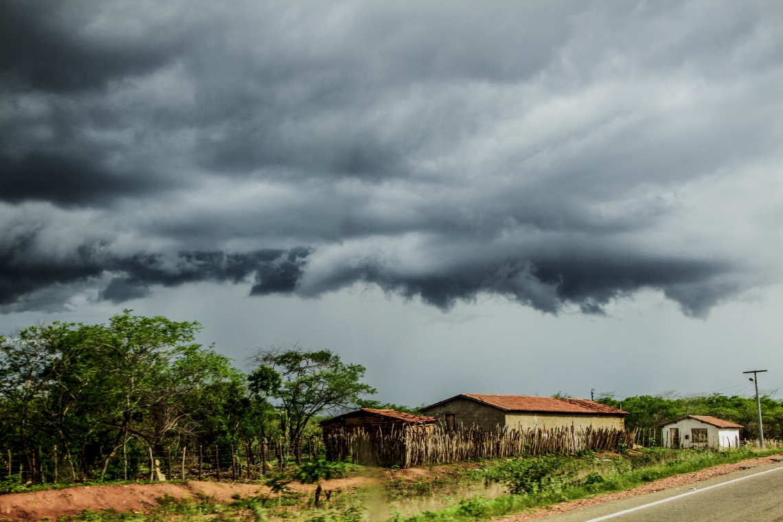 Chuva deve continuar em seis regiões do Ceará, e alerta de precipitação intensa segue até sexta, 21