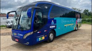 Read more about the article Ipueiras-CE: Prefeito apresenta ônibus pertencente a ex-deputado