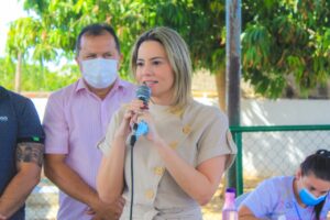 Read more about the article Prefeita Giordanna Mano anuncia entrega de mais de 1.200 tíquetes do Vale Gás