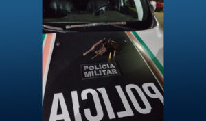 Read more about the article Polícia Militar realiza prisão por porte ilegal de arma e embriaguez ao volante em Ararendá