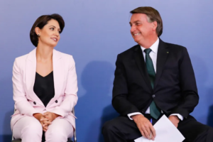 Read more about the article Governo Bolsonaro tentou entrar ilegalmente no Brasil com joias no valor de R$ 16,5 milhões