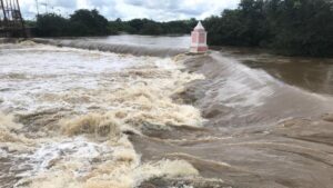 Read more about the article Jovem de 17 anos desaparece em Itapipoca após mergulho em rio durante chuvas