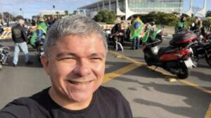 Read more about the article Cearense foragido por atentado à bomba tenta entrar em evento com Lula no Paraguai