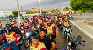 Read more about the article Moto Romaria de Tamboril a Canindé reúne cerca de 200 motoqueiros em sua décima terceira edição 