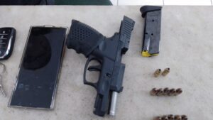 Read more about the article Polícia Militar prende homem armado com pistola durante festa em Monsenhor Tabosa