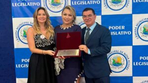 Read more about the article Ipueirense Michelle Veras recebe o título de cidadã NovaRussense