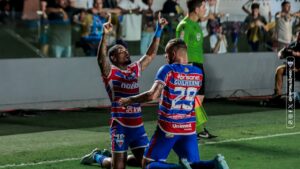 Read more about the article Com golaço de  Lucero, Fortaleza  vence na Vila, rebaixa  o Santos para a série B