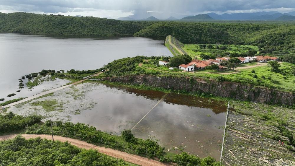 Read more about the article 9 açudes do Ceará voltam a sangrar no interior após mais de 13 anos