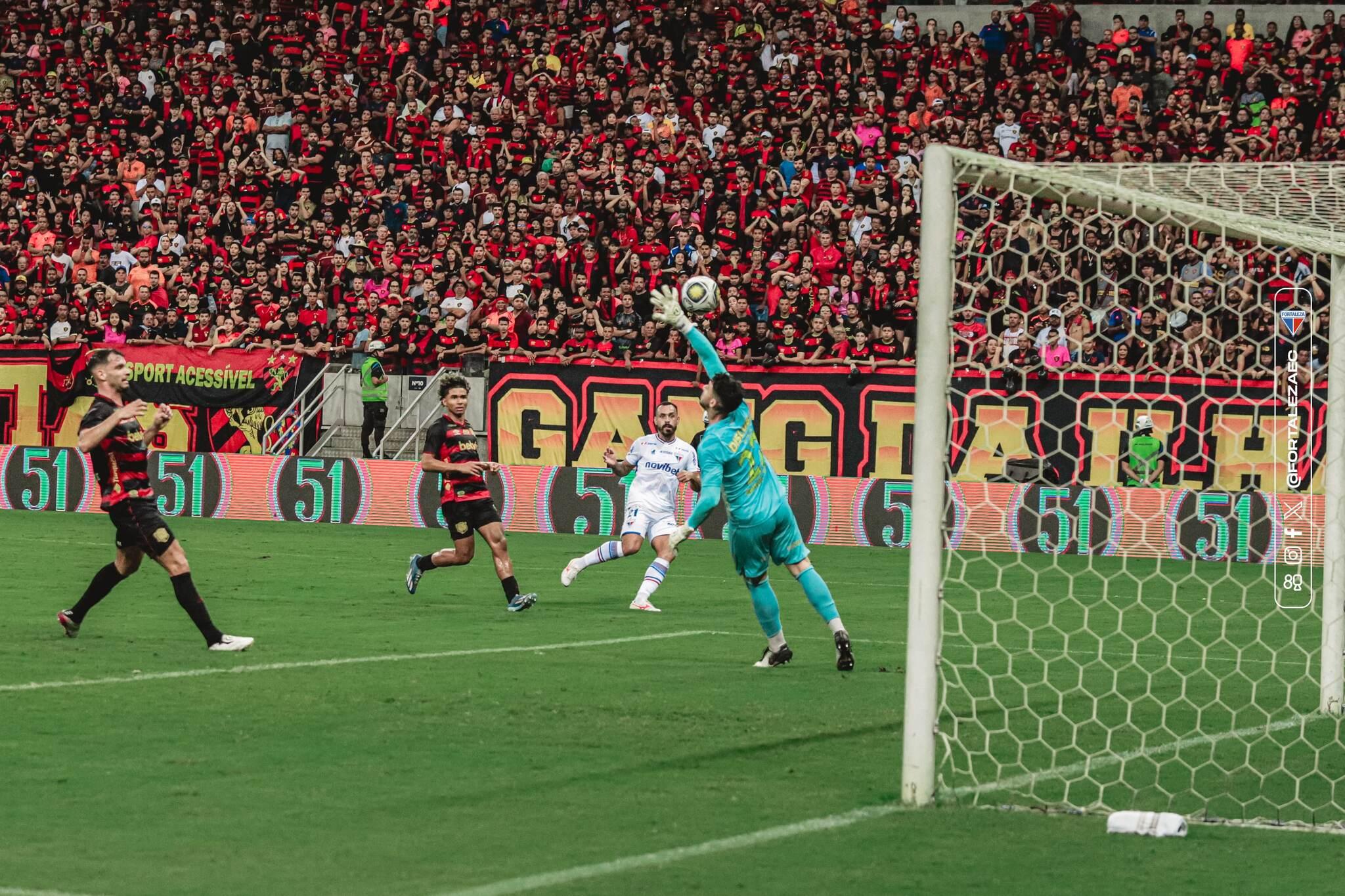 Read more about the article Fortaleza goleia o Sport fora de casa e está na final da Copa do Nordeste
