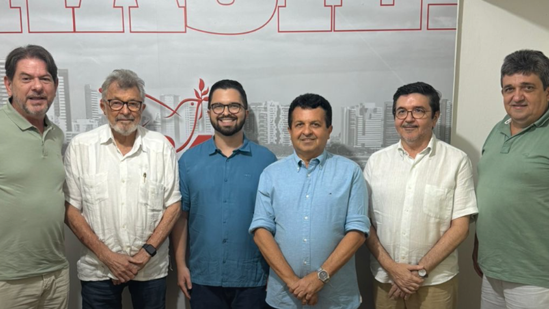 Read more about the article Filho de Jeová Mota, Dr. Felipe é pré-candidato a vereador em  Fortaleza