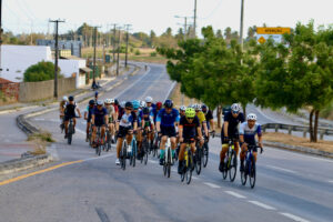 Read more about the article Projeto de lei quer criar áreas exclusivas para atletas de ciclismo em rodovias no Ceará