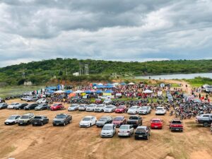 Read more about the article Açude Carão em Tamboril é palco de  festa de Carnaval com paredões e  shows ao vivo