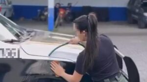 Read more about the article PM é punida no Ceará por publicar  vídeo lavando viatura, nas redes  sociais