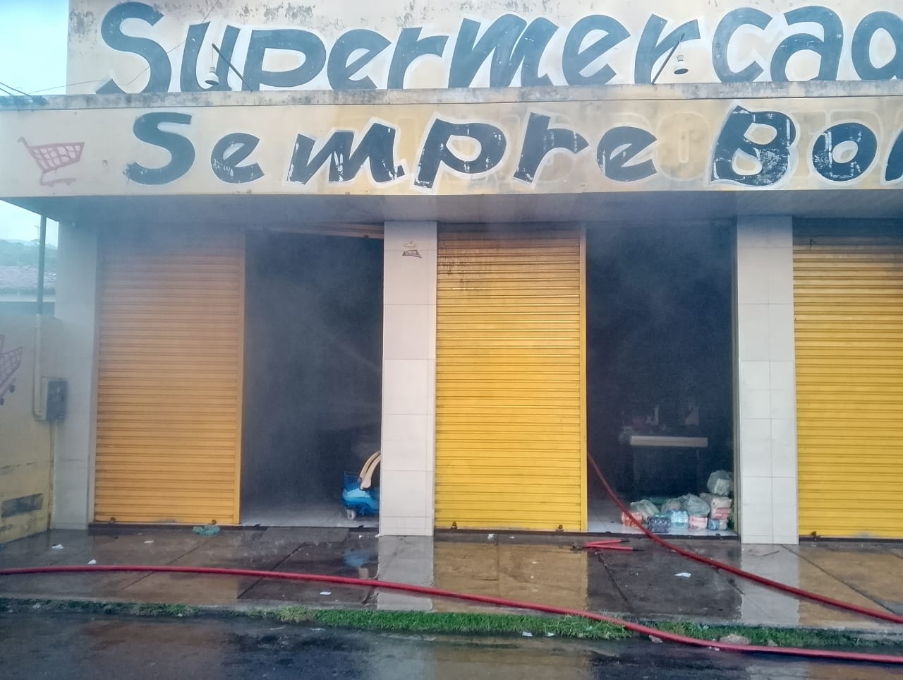 Comércio em Ipueiras sofre princípio  de incêndio na manhã desta  terça-feira, 13