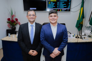 Read more about the article Joel Barroso toma posse como prefeito de Santa Quitéria