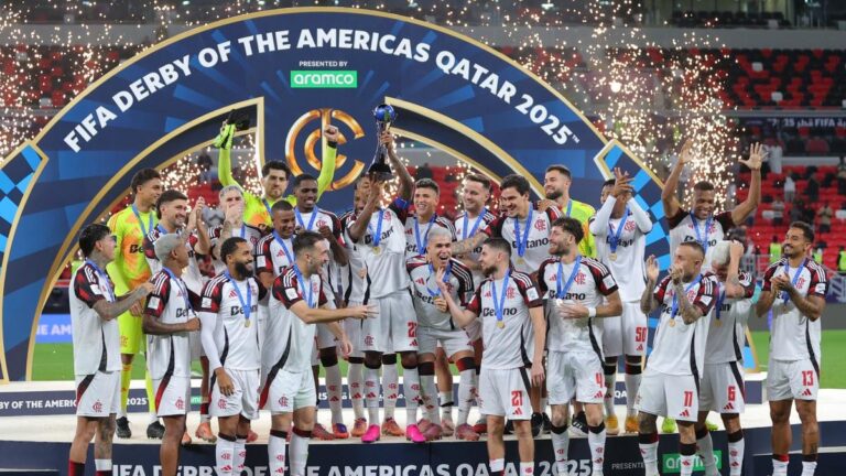 Flamengo vence o Cruz Azul e avança na Copa Intercontinental da Fifa