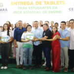 Ronilson e Elmano cumprem agenda com entrega de tablets e visitas a obras na Ibiapaba