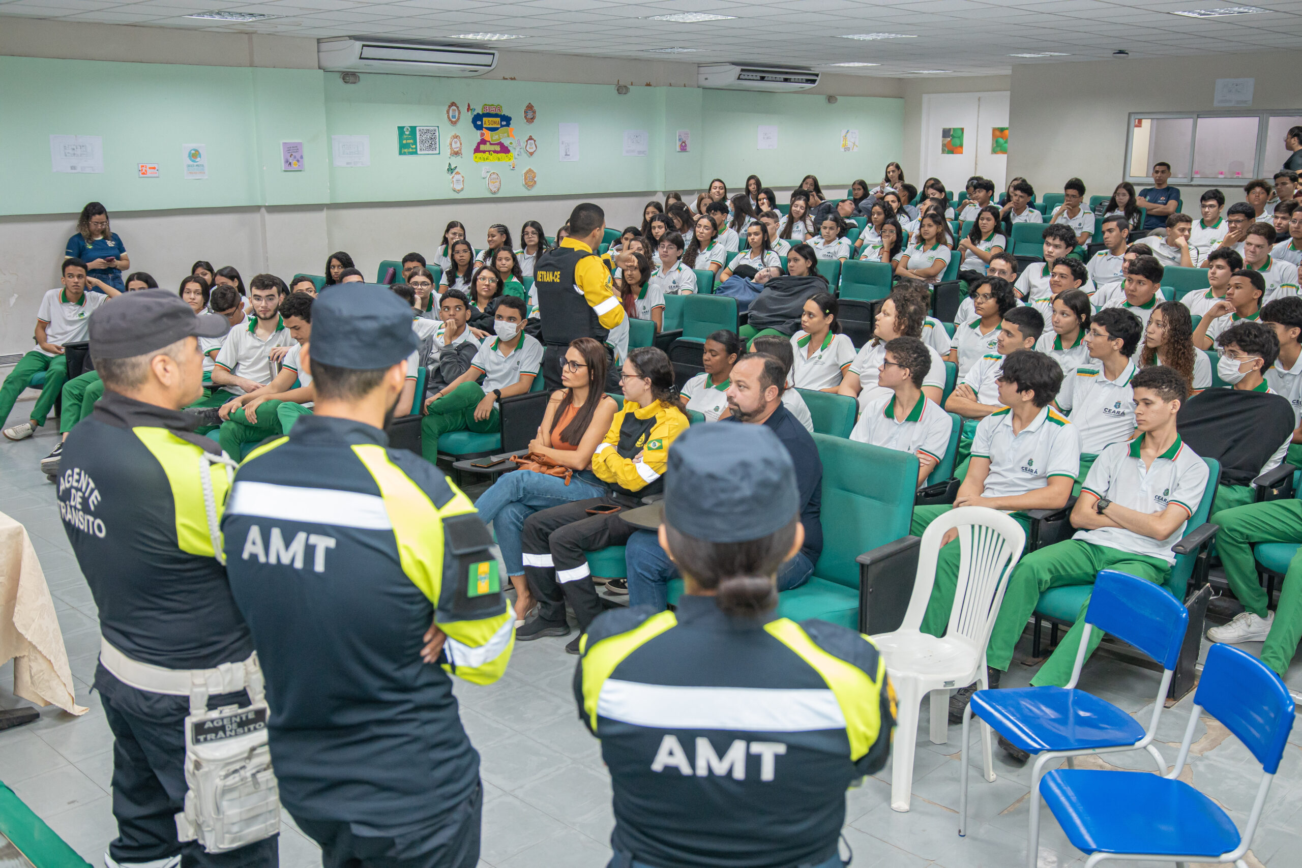 Secretaria de Segurança e Cidadania realiza ação educativa de conscientização no trânsito em Santa Quitéria