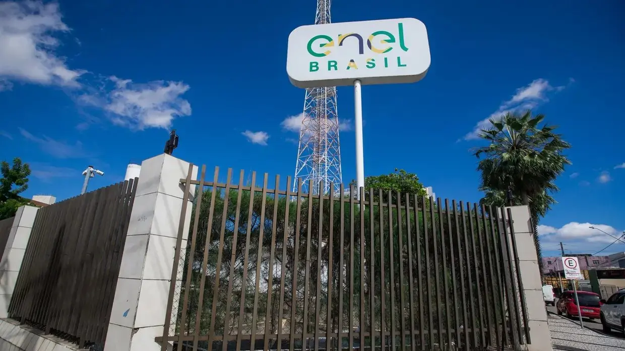 Enel Ceará fica de fora de lista de renovação de concessões do governo