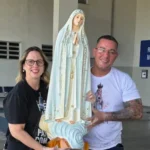 Imagem de Nossa Senhora de Fátima é  liberada da alfândega em Fortaleza após  três dias retida