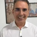 Prefeito de Quixadá, Ricardo Silveira, anuncia afastamento temporário após problemas respiratórios
