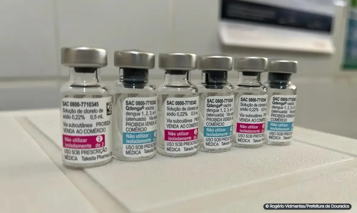 Ministério da Saúde suspende vacina contra a dengue do Butantan