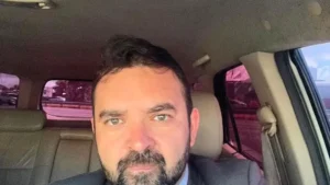Read more about the article Morre Ícaro Coelho, filho de Crateús e controlador-geral de Beberibe, em acidente de trânsito