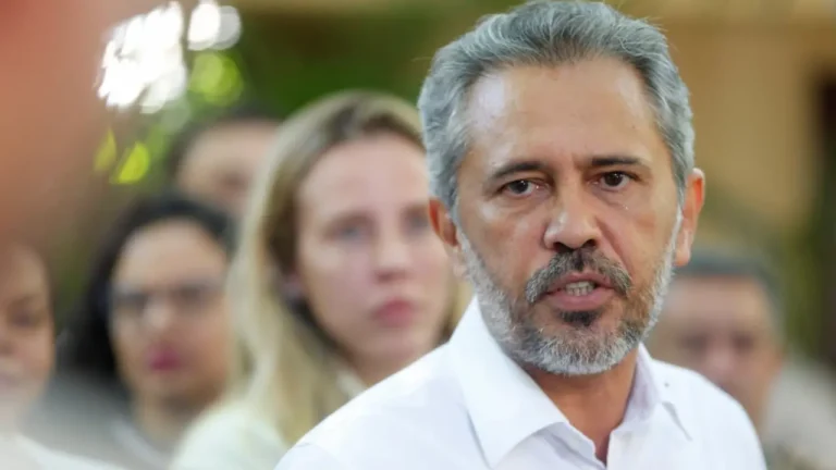 Pesquisa Quaest CE: 52% dos cearenses aprovam e 33% desaprovam o Governo Elmano