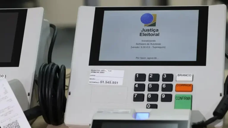 Partidos políticos terão de 20 de julho a 5 de agosto para realizar convenções; saiba quais têm data